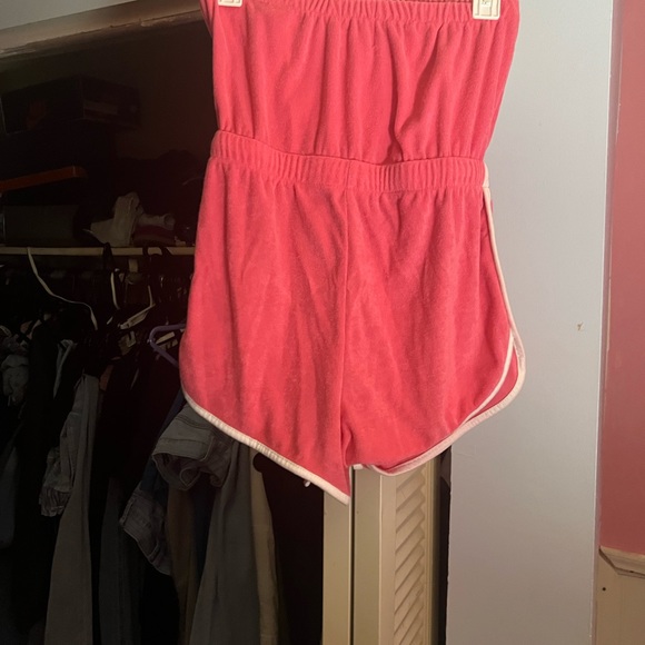 Pink romper - Picture 2 of 3